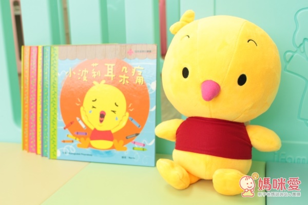 華碩文化全台首賣的絨布娃娃故事機