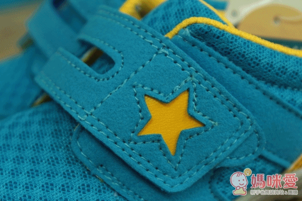 布布童鞋》2015 秋冬新色來報到!學步鞋 / 運動機能鞋 / 休閒鞋